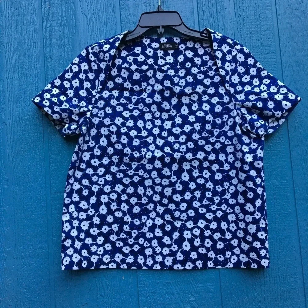Kate Spade Saturday Blue Floral Short Sleeve Fold Over Shoulder Top Size M